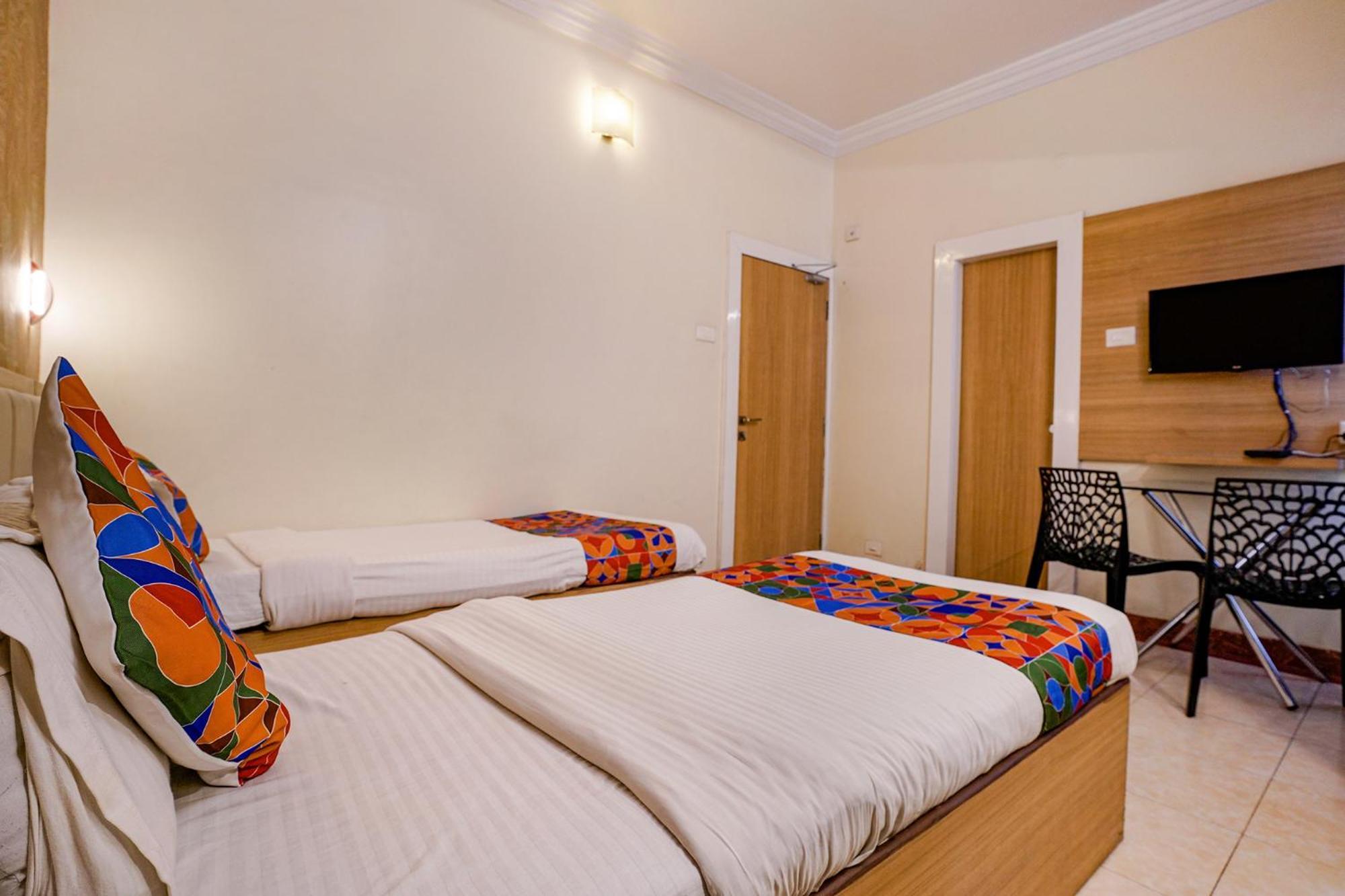 Hotel Fabhotel Heritage Palace - Cidco Bus Stand